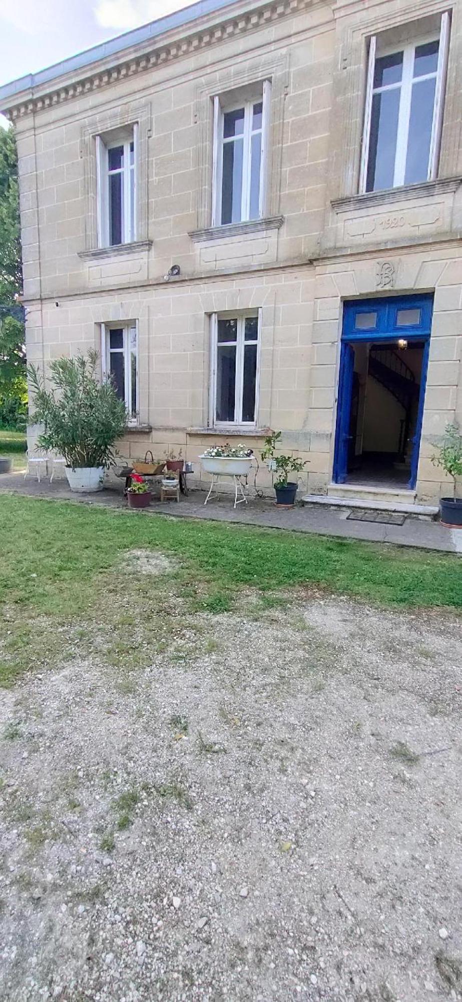Tauriac  Chateau Monichot Organic Vineyard المظهر الخارجي الصورة